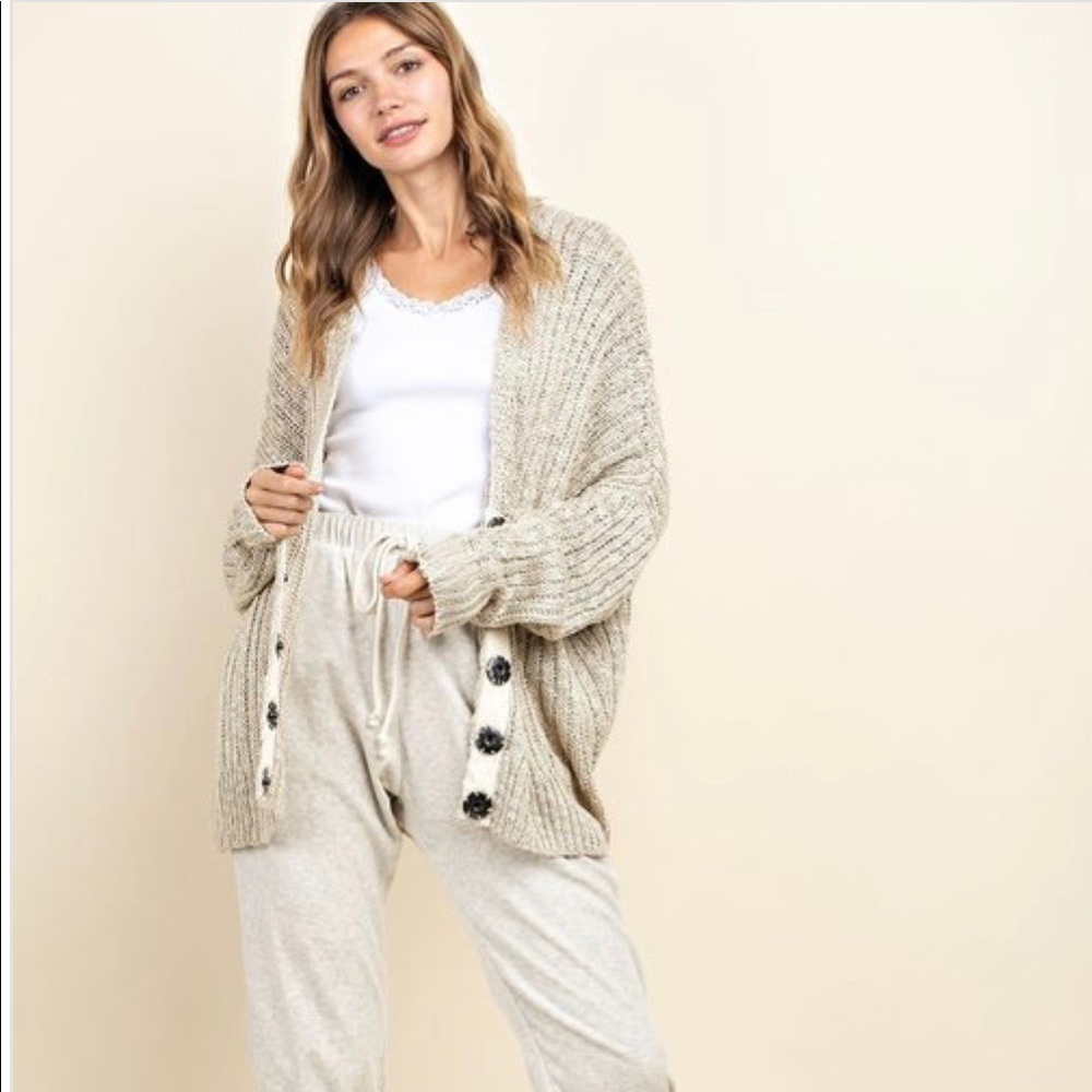 Ribbed Snap Button Cardigan - Picture 2 of 6